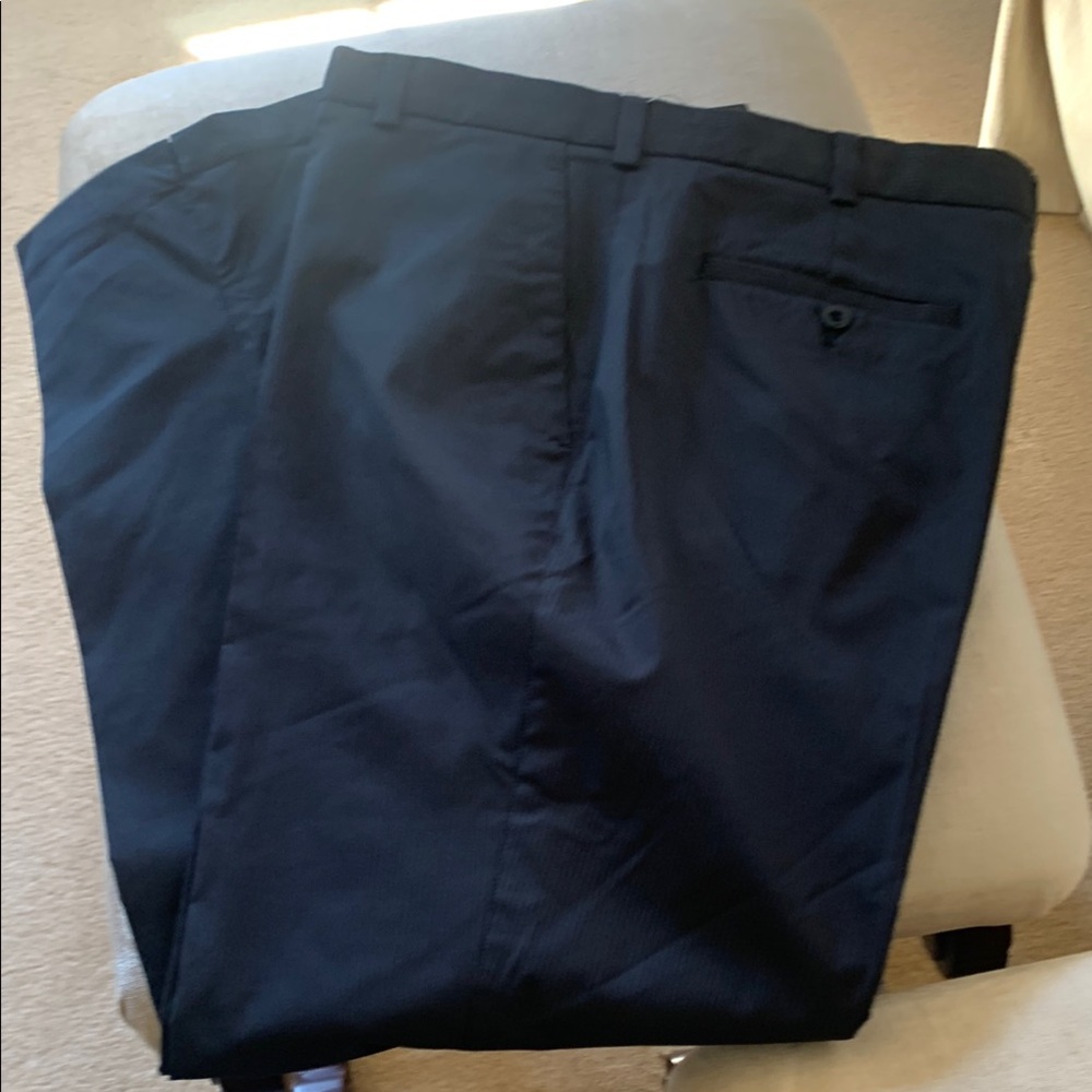 Nike Golf Men’s Navy Blue pinstripe